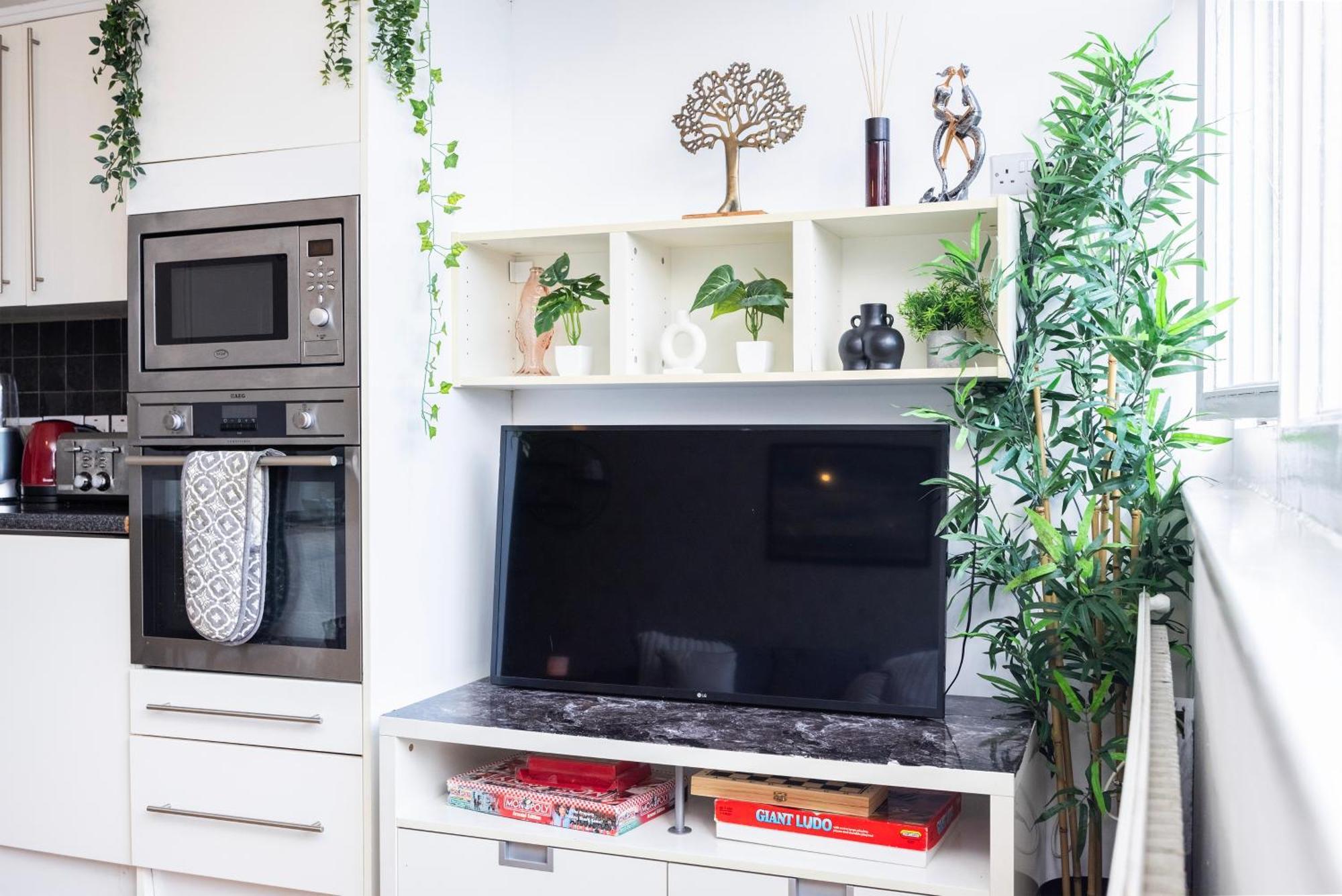 Trendy 4 Bed Apartment Near Vibrant Shoreditch W Balcony And Walking Distance To Tube London Kültér fotó