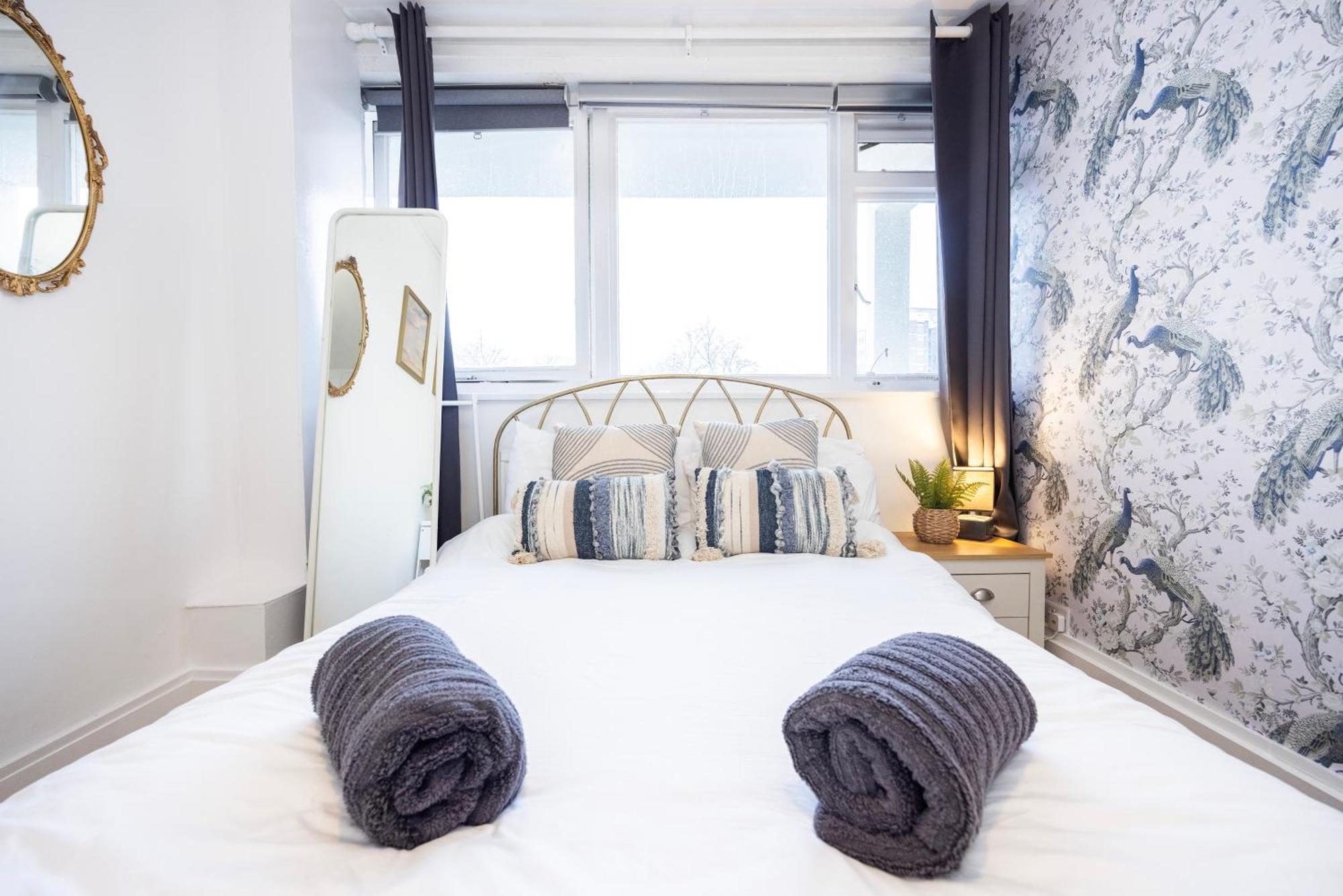 Trendy 4 Bed Apartment Near Vibrant Shoreditch W Balcony And Walking Distance To Tube London Kültér fotó