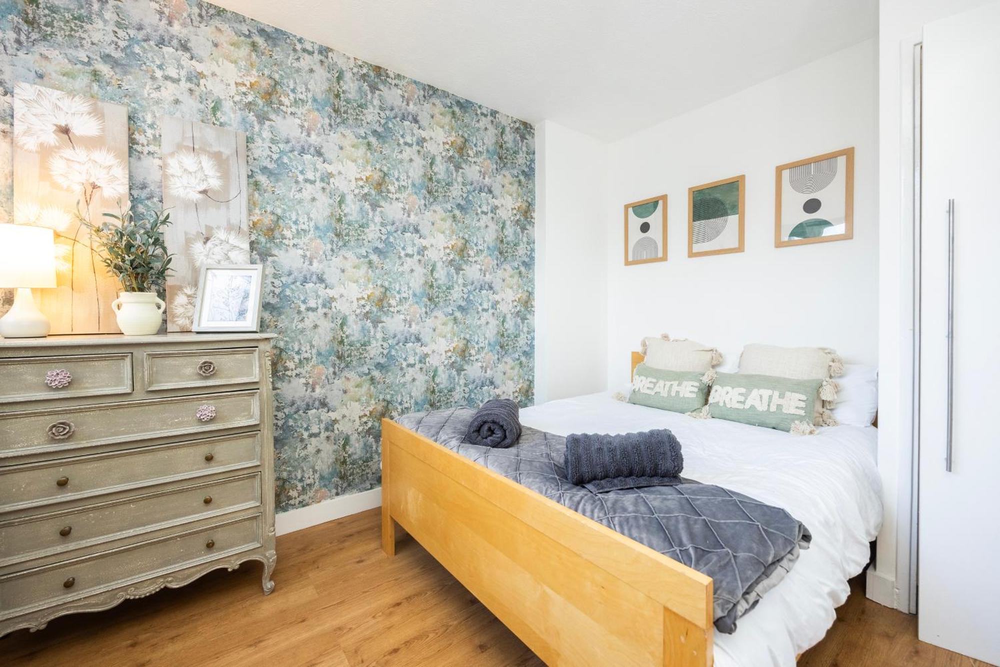 Trendy 4 Bed Apartment Near Vibrant Shoreditch W Balcony And Walking Distance To Tube London Kültér fotó